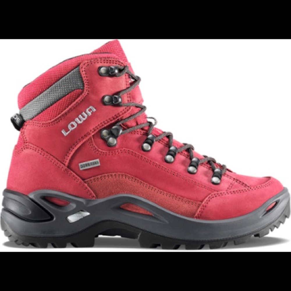 Lowa Renegade GTX Mid womens hiking boots